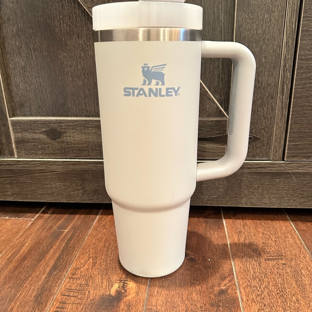 Stanley Light Grey 30 oz